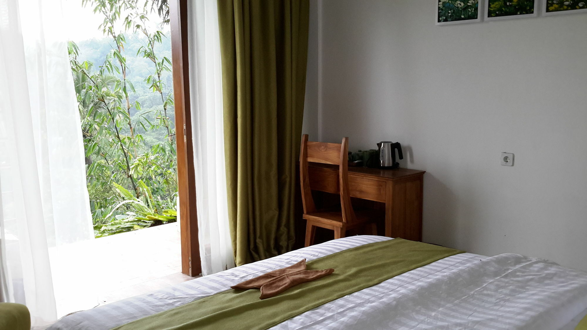 The Aura Shanti Retreat Baturiti Екстер'єр фото